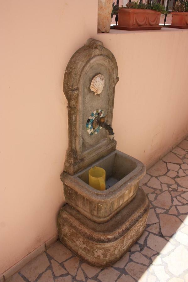 Villa Piazza Grande Фажана Экстерьер фото